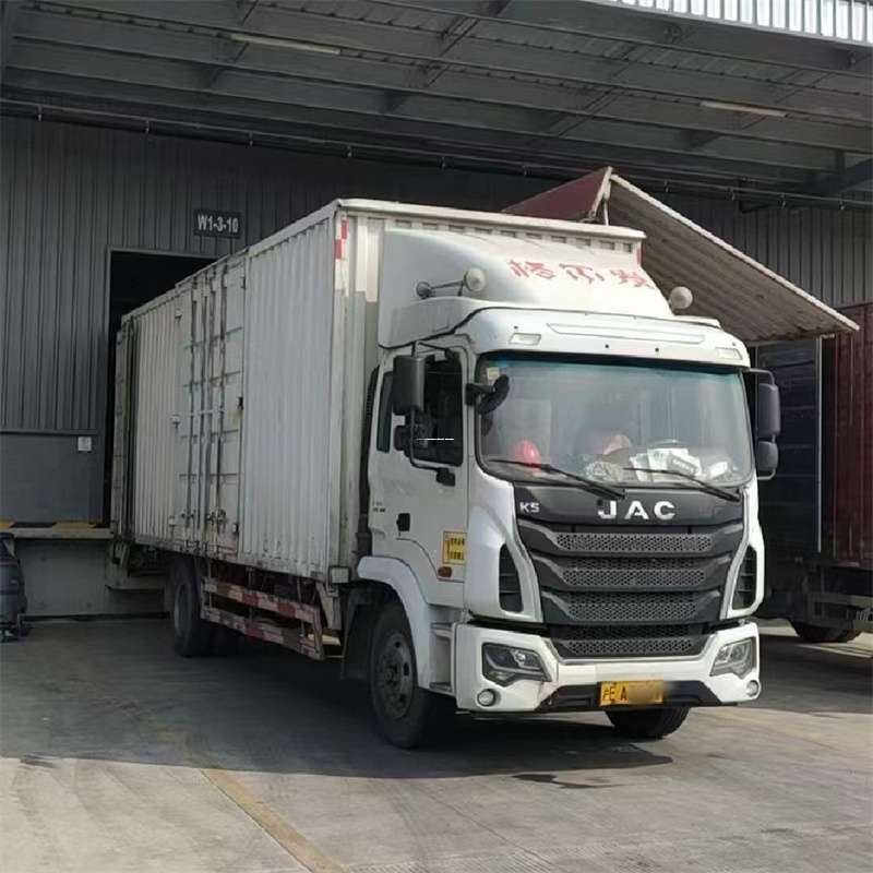 图木舒克至德阳货运专线一站式物流服务，满足您的各种需求